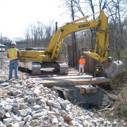 Metrolink Station (Fairview Heights, Ill.) - Construction of a pocket track extension to create more efficient light rail train turnarounds.